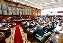 Parliament discusses bill regulating relationship between landlord, tenant