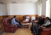 Tawoos meets with OCHA director in Yemen