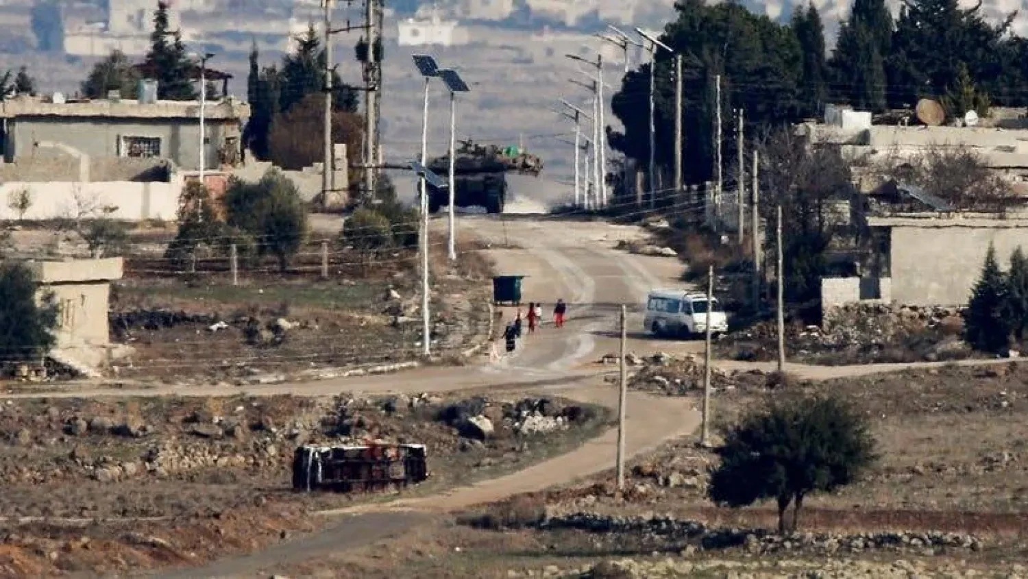 Israeli Forces Infiltrate Quneitra Countryside, Detain Two Syrian Youths