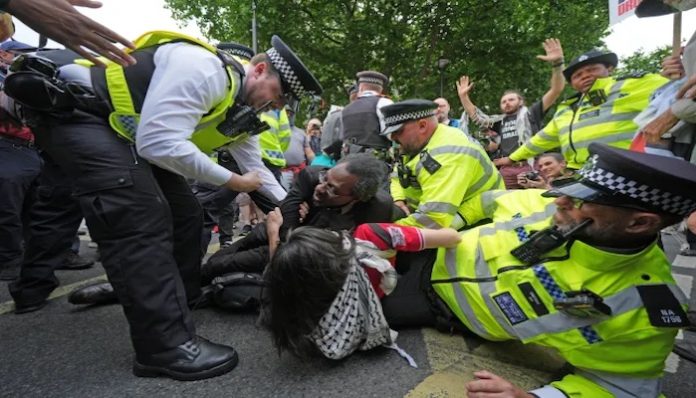 Dozens-Arrested-Across-UK-for-Backing-Pro-Palestinian-Group-Banned-Under-Terrorism-Laws