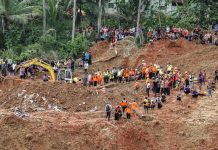 7 Dead, 82 Missing in Indonesia Landslide