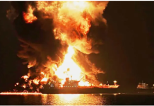IRGC : Two Explosions on Oil Tankers Attempting to Cross South of Strait of Hormuz