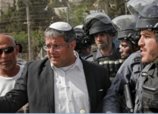 Zionist Ben-Gvir storms Silwan with settlers under heavy Israeli security