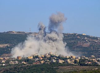 Zionist forces blow up homes, open fire on residential areas in southern Lebanon